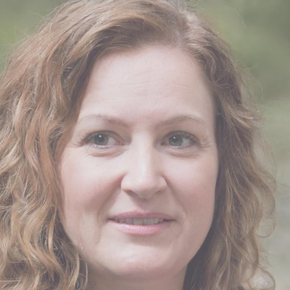 Porträt von Katrin Bergmann, Geschäftsführerin bei oravieonovi